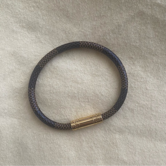 LV Damier Ebene Keep It Bracelet 19 - Picture 1 of 12